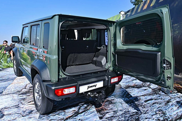 Suzuki Jimny 5 cửa từ 681 triệu đồng Đông Nam Á, có về Việt Nam? - Hình 9 Suzuki Jimny 5 cua tu 681 trieu dong Dong Nam A, co ve Viet Nam?-Hinh-9