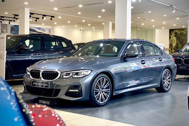 Cận cảnh xe BMW 3-Series lắp ráp Việt Nam, rẻ hơn nhập tới 770 triệu đồng - Hình 2 Can canh xe BMW 3-Series lap rap Viet Nam, re hon nhap toi 770 trieu dong-Hinh-2