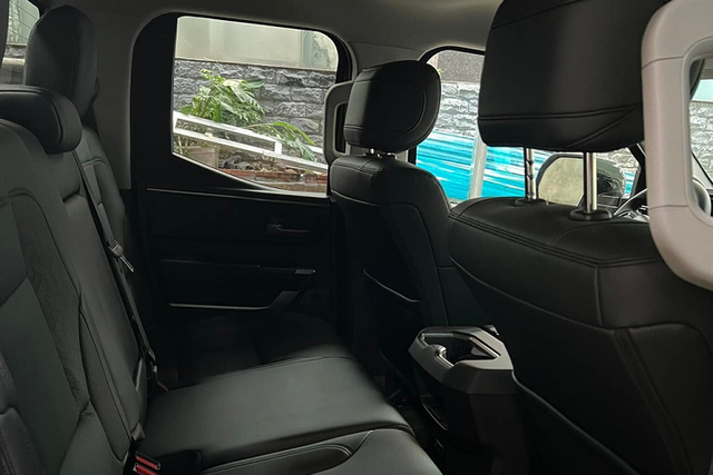 Chủ xe Toyota Tundra 2022 hơn 4,5 tỷ bấm trúng biển số ngủ quý 4 - Hình 8 Chu xe Toyota Tundra 2022 hon 4,5 ty bam trung bien so ngu quy 4-Hinh-8