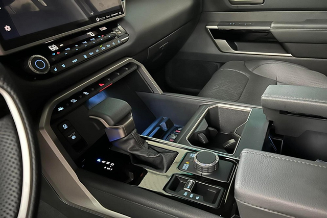 Chủ xe Toyota Tundra 2022 hơn 4,5 tỷ bấm trúng biển số ngủ quý 4 - Hình 9 Chu xe Toyota Tundra 2022 hon 4,5 ty bam trung bien so ngu quy 4-Hinh-9