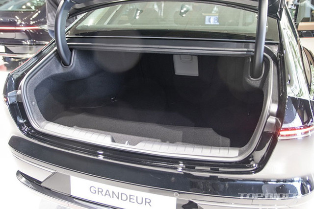 Chi tiết Hyundai Grandeur 2023 đang 'cháy hàng' ở Hàn Quốc - Hình 11 Chi tiet Hyundai Grandeur 2023 dang 'chay hang' o Han Quoc-Hinh-11