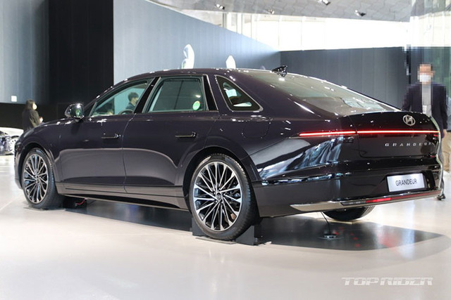 Chi tiết Hyundai Grandeur 2023 đang 'cháy hàng' ở Hàn Quốc - Hình 12 Chi tiet Hyundai Grandeur 2023 dang 'chay hang' o Han Quoc-Hinh-12