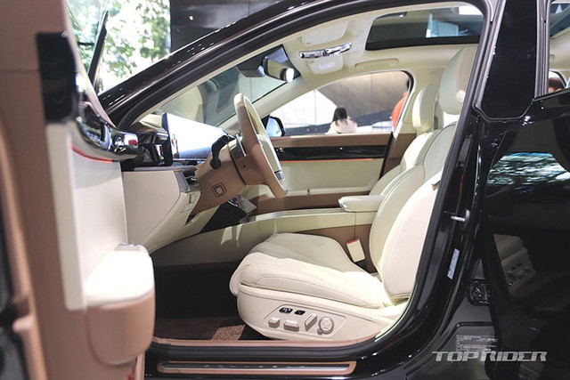 Chi tiết Hyundai Grandeur 2023 đang 'cháy hàng' ở Hàn Quốc - Hình 10 Chi tiet Hyundai Grandeur 2023 dang 'chay hang' o Han Quoc-Hinh-10