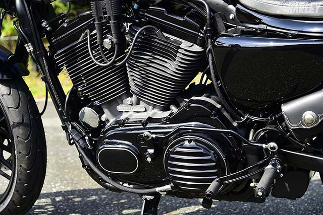 Ngắm Harley-Davidson Cafe Racer được độ siêu hoàn mỹ - Hình 8 Ngam Harley-Davidson Cafe Racer duoc do sieu hoan my-Hinh-8