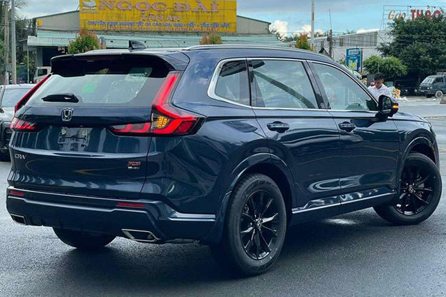 Xa hang ton, Honda CR-V giam 100 trieu dong tai dai ly-Hinh-3