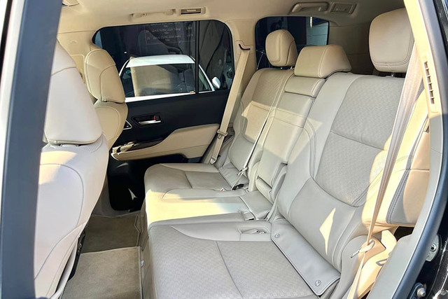 Toyota Land Cruiser 2022 giá chỉ 5,7 tỷ tại Hải Phòng - Hình 8 Toyota Land Cruiser 2022 gia chi 5,7 ty tai Hai Phong-Hinh-8