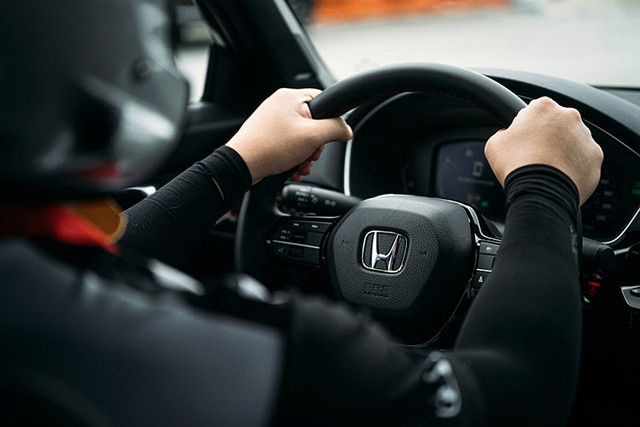 Honda Civic 2025 mới từ 789 triệu vẫn vượt trội hơn đối thủ - Hình 9 Honda Civic 2025 moi tu 789 trieu van vuot troi hon doi thu-Hinh-9