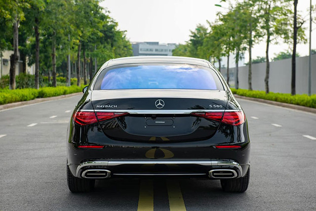 Cận cảnh xe siêu sang Mercedes-Maybach S580 16 tỷ ở Hà Nội - Hình 10 Can canh xe sieu sang Mercedes-Maybach S580 16 ty o Ha Noi-Hinh-10