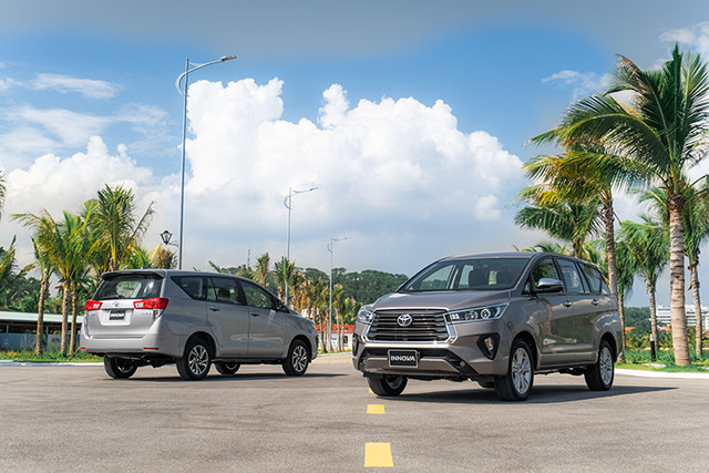 Toyota Innova 2021 có giá từ 865 triệu đồng nhờ giảm phí trước bạ 50% Toyota Innova 2021 co gia tu 865 trieu dong nho giam phi truoc ba 50%