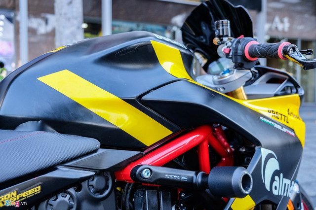 Nữ dân chơi Sài Gòn chi 150 triệu "lột xác" Ducati SuperSport S - Hình 9 Nu dan choi Sai Gon chi 150 trieu