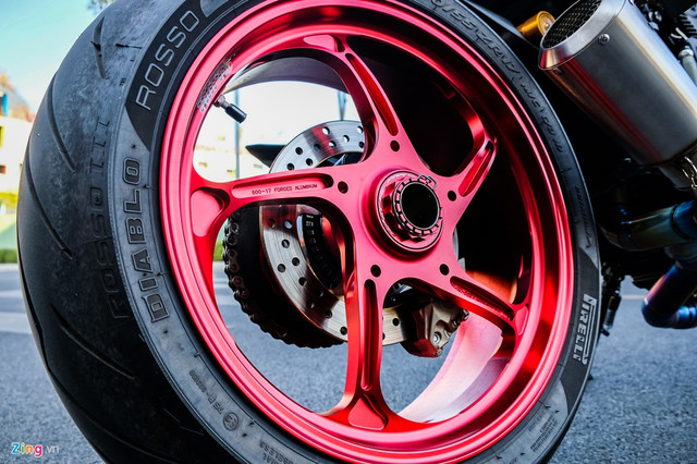Nữ dân chơi Sài Gòn chi 150 triệu "lột xác" Ducati SuperSport S - Hình 5 Nu dan choi Sai Gon chi 150 trieu