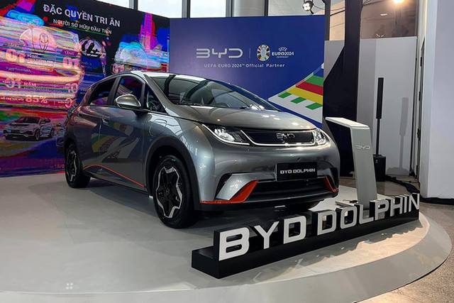 Cận cảnh CUV điện giá từ 500 triệu tại Việt Nam Can canh CUV dien gia tu 500 trieu tai Viet Nam