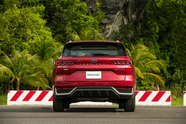 Ford Territory tại Việt Nam được giảm giá mạnh - Hình 3 Ford Territory tai Viet Nam duoc giam gia manh-Hinh-3