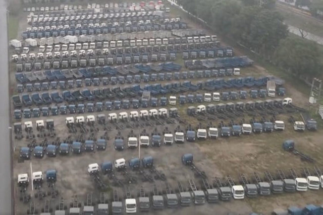 Khoảng 2.122 chiếc ôtô của Nhà máy VEAM nằm phơi nắng mưa - Hình 6 Khoang 2.122 chiec oto cua Nha may VEAM nam phoi nang mua-Hinh-6