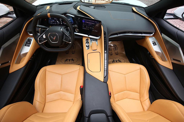 Dai gia Viet chi hon 8 ty mua Corvette C8 choi troi lap bien kinh doanh dich vu van tai-Hinh-4