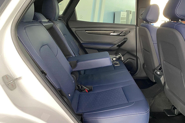 Chi tiết VinFast VF8 2022 tại Việt Nam, giá cao nhất hơn 1,2 tỷ đồng - Hình 10 Chi tiet VinFast VF8 2022 tai Viet Nam, gia cao nhat hon 1,2 ty dong-Hinh-10