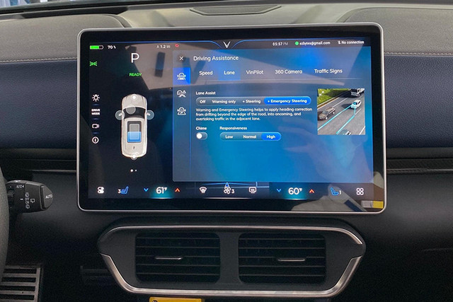 Chi tiết VinFast VF8 2022 tại Việt Nam, giá cao nhất hơn 1,2 tỷ đồng - Hình 7 Chi tiet VinFast VF8 2022 tai Viet Nam, gia cao nhat hon 1,2 ty dong-Hinh-7