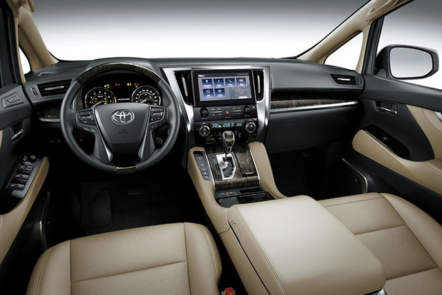 Ngắm Toyota Alphard 2021 hơn 4,2 tỷ tại Việt Nam - Hình 4 Ngam Toyota Alphard 2021 hon 4,2 ty tai Viet Nam-Hinh-4