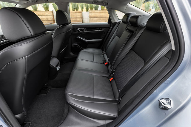 Honda Civic 2022 nâng cấp mới từ 503 triệu đồng có gì hay? - Hình 7 Honda Civic 2022 nang cap moi tu 503 trieu dong co gi hay?-Hinh-7