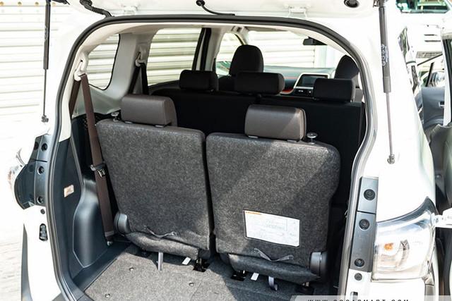 Chi tiết Toyota Sienta 2023 giá rẻ bèo từ 333 triệu đồng - Hình 9 Chi tiet Toyota Sienta 2023 gia re beo tu 333 trieu dong-Hinh-9