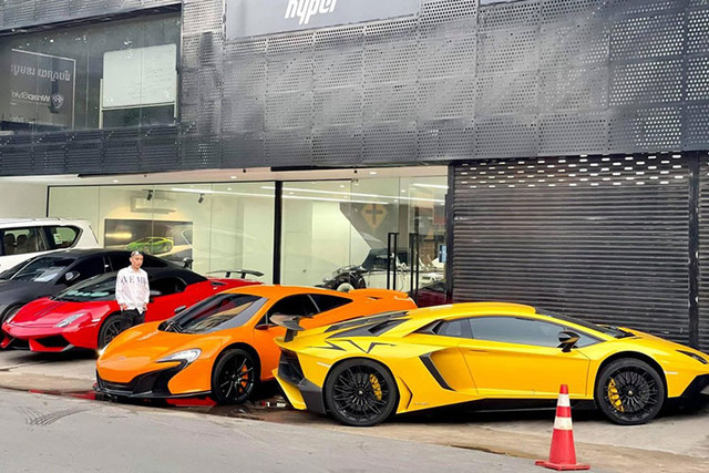 Đại gia TP HCM chi tiền tỷ tậu McLaren 650S và Audi R8 cận ngày Tết Dai gia TP HCM chi tien ty tau McLaren 650S va Audi R8 can ngay Tet