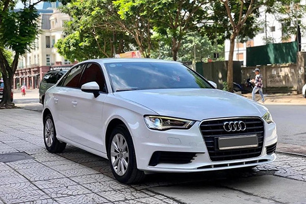 Gan 70 xe sang Audi A3 tai Viet Nam bi ro ri dau hop so