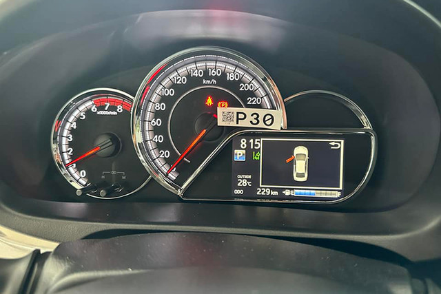 Toyota Vios 2023 mới chạy 200km, rao bán 565 triệu - Hình 8 Toyota Vios 2023 moi chay 200km, rao ban 565 trieu-Hinh-8