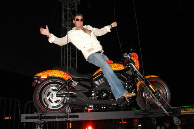 Cận cảnh Harley-Davidson được chào bán tới 697 tỷ đồng - Hình 7 Can canh Harley-Davidson duoc chao ban toi 697 ty dong-Hinh-7