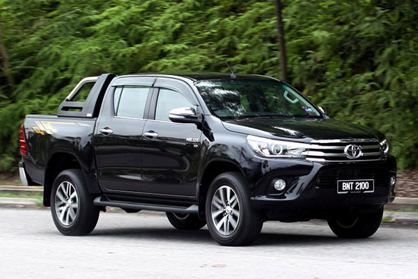 Gần 13.000 xe Toyota Hilux và Fortuner dính lỗi trợ lực phanh Gan 13.000 xe Toyota Hilux va Fortuner dinh loi tro luc phanh