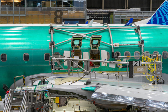 Ảnh hiếm bên trong nhà máy sản xuất máy bay Boeing - Hình 3 Anh hiem ben trong nha may san xuat may bay Boeing-Hinh-3