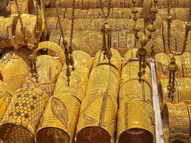 Cận cảnh khu chợ bán vàng la liệt như bán rau - Hình 9 Can canh khu cho ban vang la liet nhu ban rau-Hinh-9