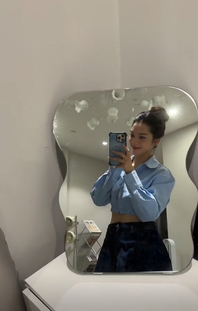 Bên trong ngôi nhà 4 tầng có thang máy của diễn viên Quỳnh Lương - Hình 3 Ben trong ngoi nha 4 tang co thang may cua dien vien Quynh Luong-Hinh-3