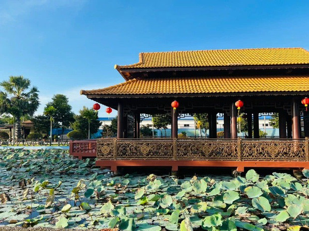 Trầm trồ biệt phủ 200 tỷ tựa cung đình Huế - Hình 6 Tram tro biet phu 200 ty tua cung dinh Hue-Hinh-6