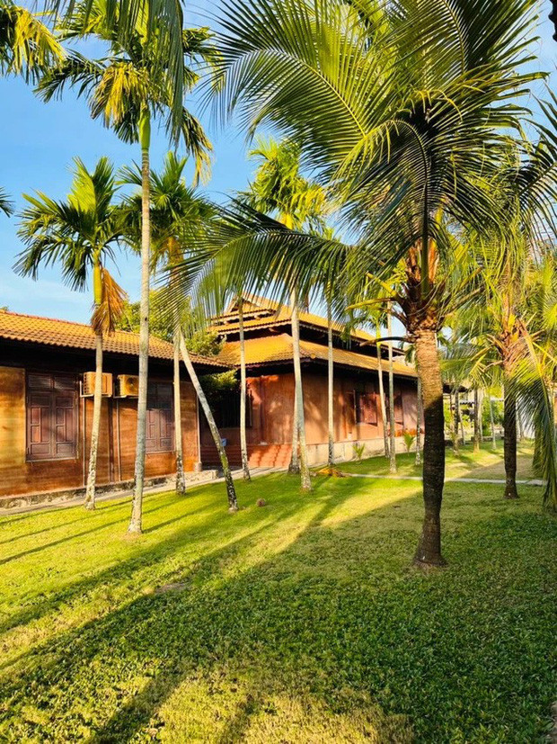 Trầm trồ biệt phủ 200 tỷ tựa cung đình Huế - Hình 9 Tram tro biet phu 200 ty tua cung dinh Hue-Hinh-9