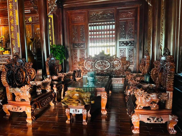 Trầm trồ biệt phủ 200 tỷ tựa cung đình Huế - Hình 11 Tram tro biet phu 200 ty tua cung dinh Hue-Hinh-11