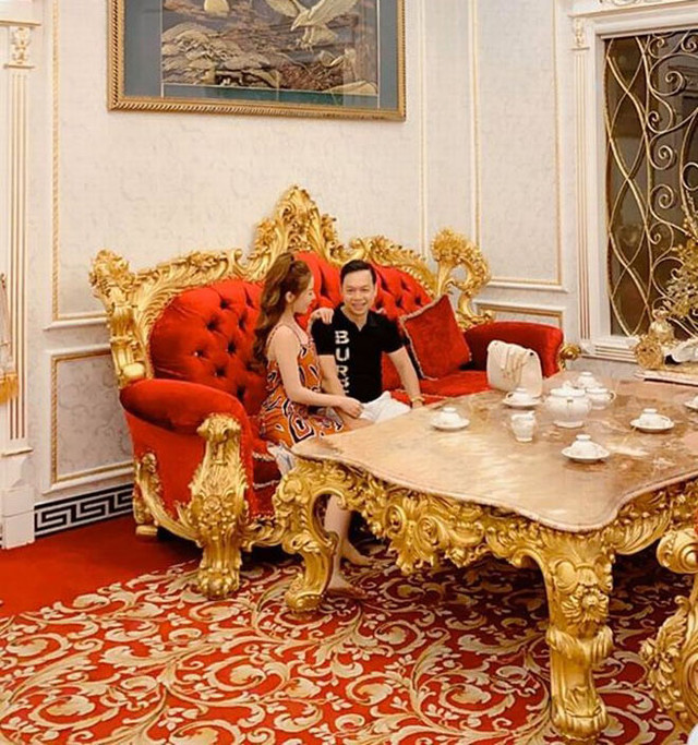 Chị gái trao hồi môn 2,5 tỷ và 49 cây vàng cho em đi lấy chồng - Hình 6 Chi gai trao hoi mon 2,5 ty va 49 cay vang cho em di lay chong-Hinh-6