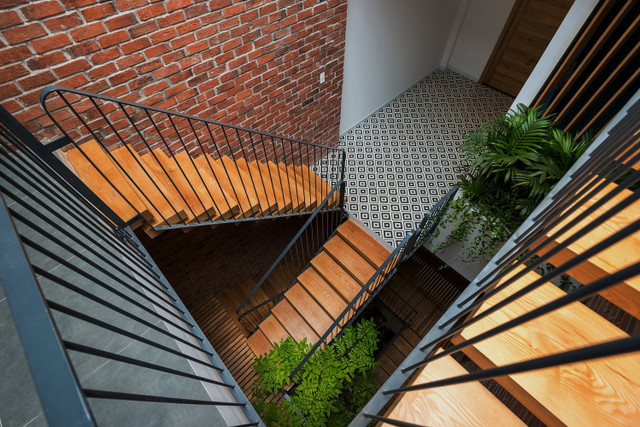 Nha pho chat hep o TP HCM van thoang sang den ngo ngang-Hinh-5