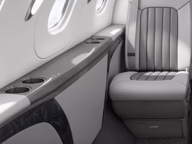 Kham pha uu diem cua may bay ca nhan gan 7 trieu USD cua Honda-Hinh-14