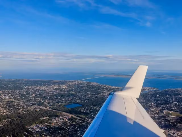 Kham pha uu diem cua may bay ca nhan gan 7 trieu USD cua Honda-Hinh-9