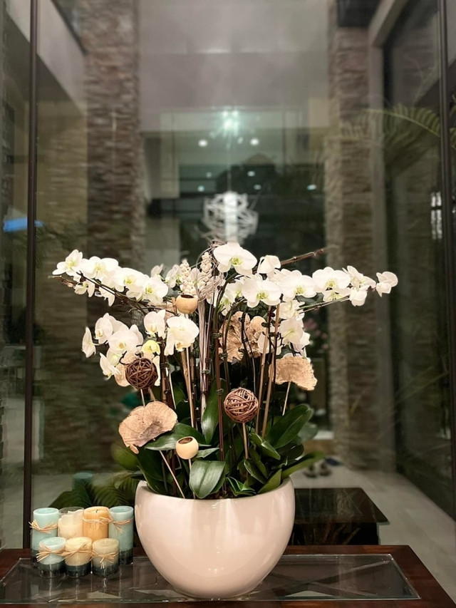 Cận cảnh biệt thự 4.000 m2 ngập hoa tươi của vợ cũ Đan Trường - Hình 9 Can canh biet thu 4.000 m2 ngap hoa tuoi cua vo cu Dan Truong-Hinh-9