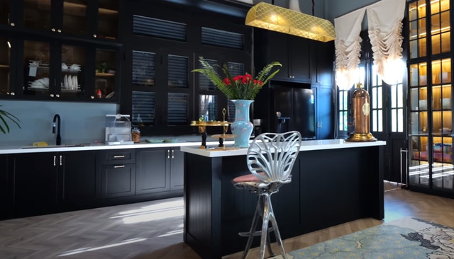 Lý Quí Khánh sở hữu nhà mới ấm cúng và sang trọng - Hình 9 Ly Qui Khanh so huu nha moi am cung va sang trong-Hinh-9