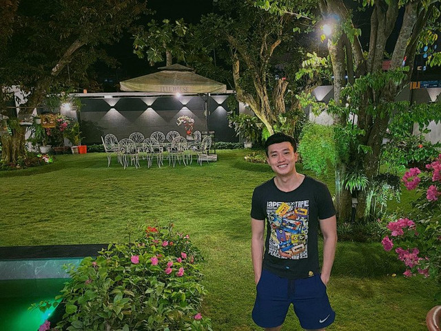 Dien vien Quoc Truong so huu biet thu ngap hoa o Can Tho-Hinh-2