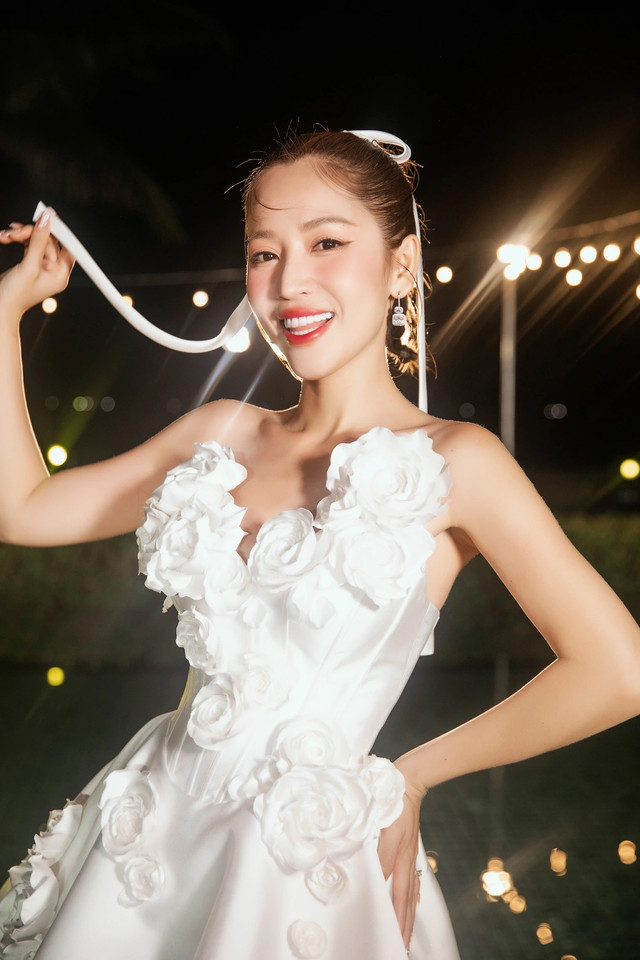 Tài sản khủng của đôi vợ chồng mới cưới Puka - Gin Tuấn Kiệt - Hình 5 Tai san khung cua doi vo chong moi cuoi Puka - Gin Tuan Kiet-Hinh-5