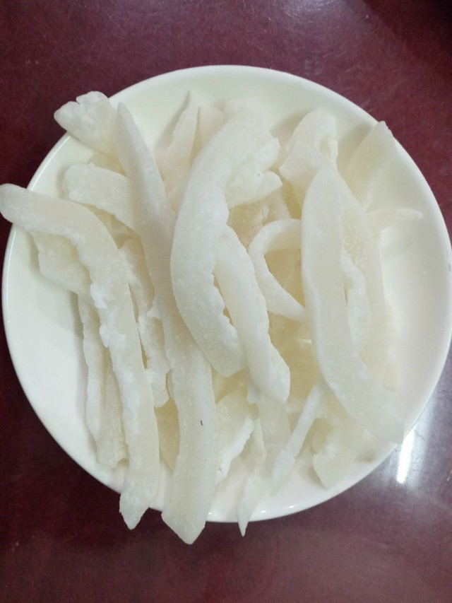 Vì sao mứt dừa sáp có giá đắt đỏ gần nửa triệu đồng/kg? - Hình 10 Vi sao mut dua sap co gia dat do gan nua trieu dong/kg?-Hinh-10