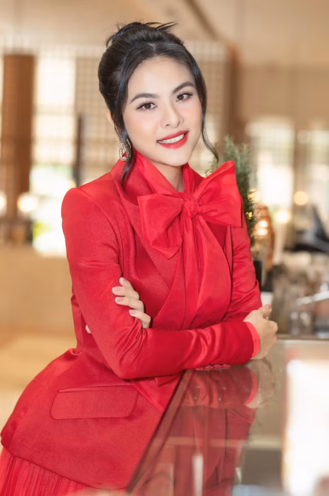 Dien vien Van Trang dau tu hang chuc ty vao khu sinh thai 50.000m2