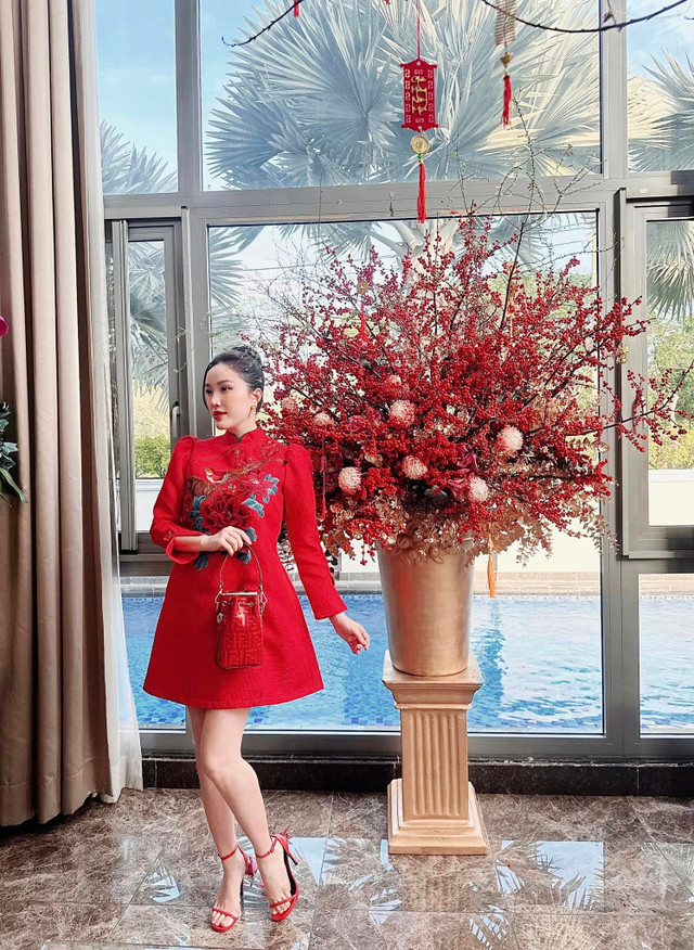 Tận mục biệt thự 2 mặt tiền sang trọng của Bảo Thy và chồng đại gia - Hình 8 Tan muc biet thu 2 mat tien sang trong cua Bao Thy va chong dai gia-Hinh-8