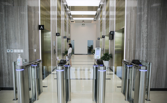 Cận cảnh FPT Tower 100.000m2 hoành tráng nhất Việt Nam - Hình 7 Can canh FPT Tower 100.000m2 hoanh trang nhat Viet Nam-Hinh-7