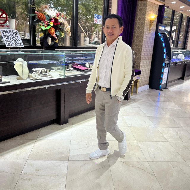 Tỷ phú gốc Việt Johnny Đặng sở hữu khối tài sản đồ sộ như nào? - Hình 4 Ty phu goc Viet Johnny Dang so huu khoi tai san do so nhu nao?-Hinh-4