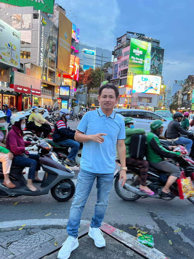 Tỷ phú gốc Việt Johnny Đặng sở hữu khối tài sản đồ sộ như nào? - Hình 11 Ty phu goc Viet Johnny Dang so huu khoi tai san do so nhu nao?-Hinh-11