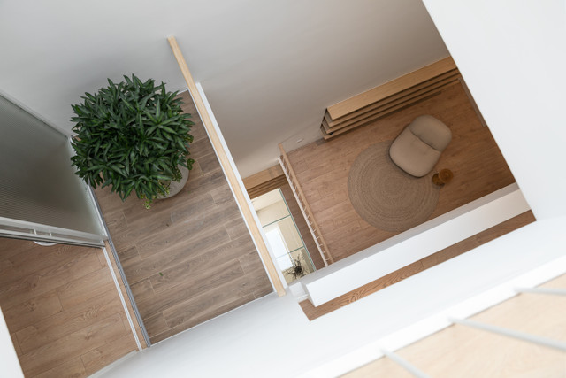 Nhà Hạ Long gây bất ngờ trên báo Mỹ khi “bọc” thép gỗ bên ngoài - Hình 9 Nha Ha Long gay bat ngo tren bao My khi “boc” thep go ben ngoai-Hinh-9